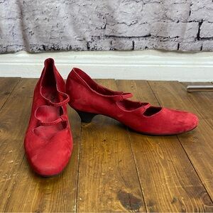 Arche size 37 red Nubuck leather double strap Mary Jane style shoes